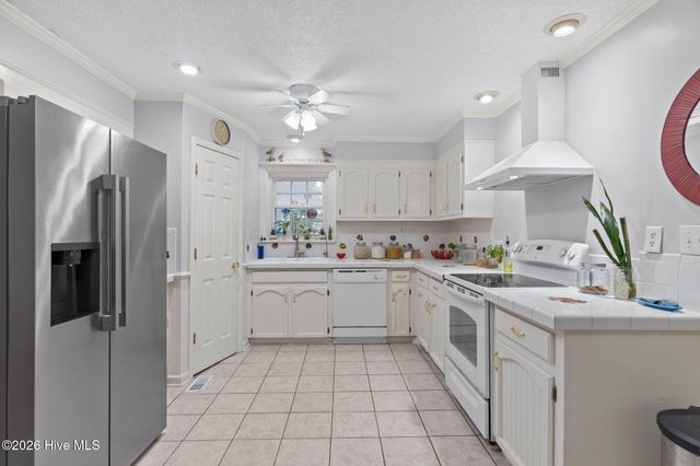 127 NW 18th Street, Oak Island, NC 28465