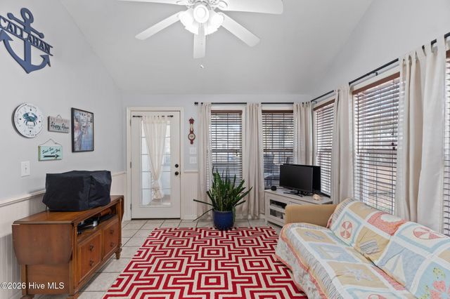 127 NW 18th Street, Oak Island, NC 28465