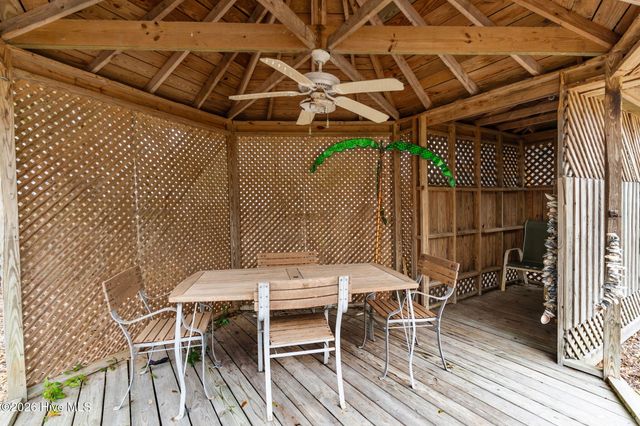 127 NW 18th Street, Oak Island, NC 28465