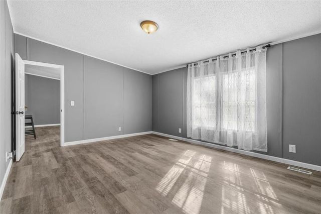 106 W Nance Springs Rd, Resaca, GA 30735