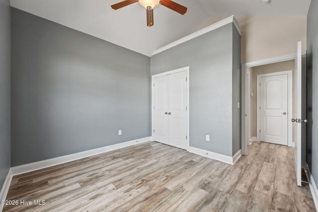 229 Wedgefield Circle, Maple Hill, NC 28454