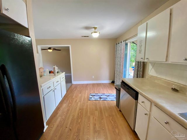 7201 Sachem Rd, Pensacola, FL 32506