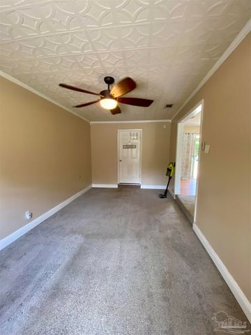 7201 Sachem Rd, Pensacola, FL 32506