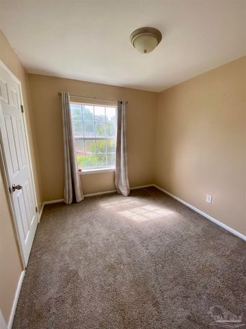 7201 Sachem Rd, Pensacola, FL 32506
