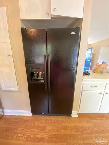 7201 Sachem Rd, Pensacola, FL 32506
