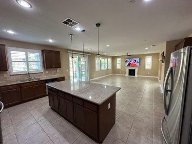 1749 Ettle, Manteca, CA 95337