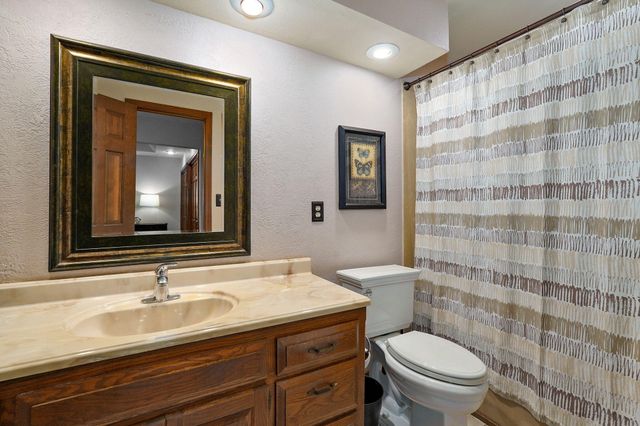 3141 E Raynell Street B, Springfield, MO 65804