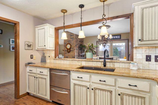 3141 E Raynell Street B, Springfield, MO 65804