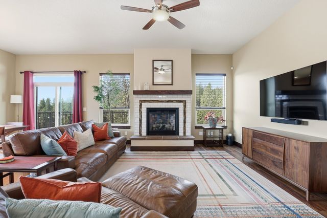 5021 N Emerald Ln, Spokane, WA 99212