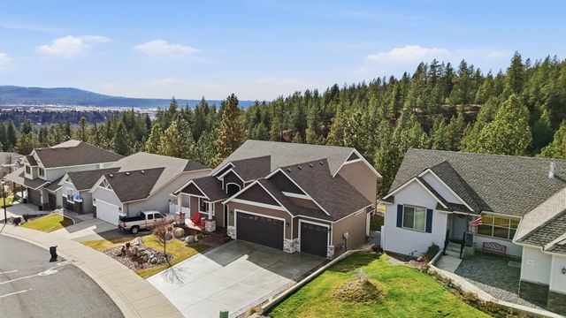 5021 N Emerald Ln, Spokane, WA 99212