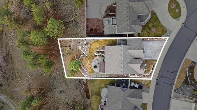 5021 N Emerald Ln, Spokane, WA 99212
