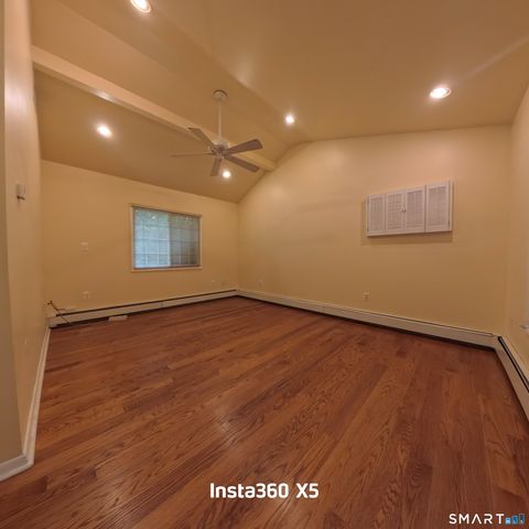 36 Derby Place, Stratford, CT 06614
