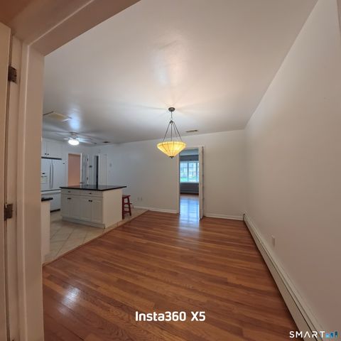 36 Derby Place, Stratford, CT 06614