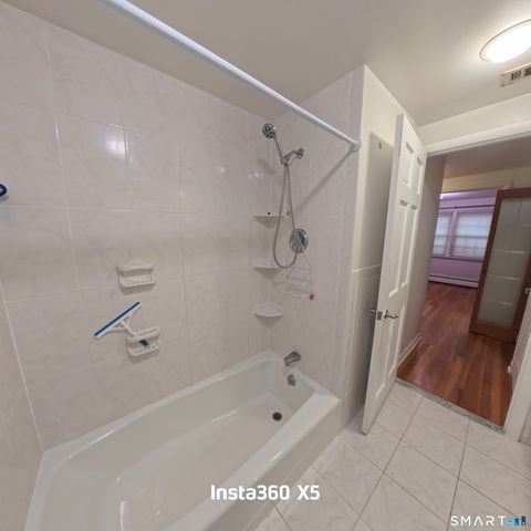 36 Derby Place, Stratford, CT 06614