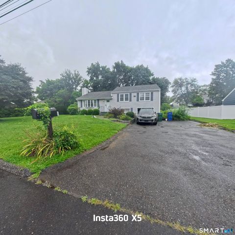 36 Derby Place, Stratford, CT 06614
