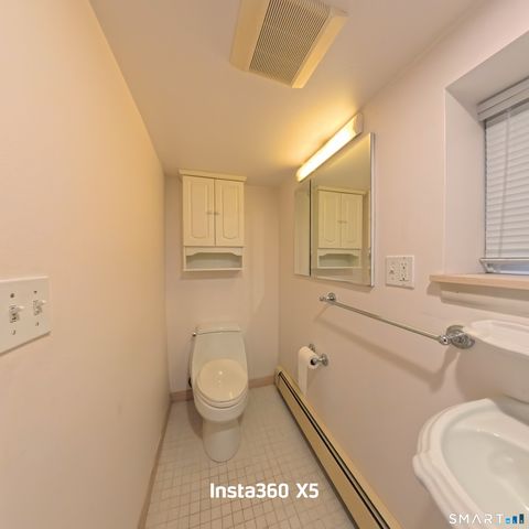 36 Derby Place, Stratford, CT 06614