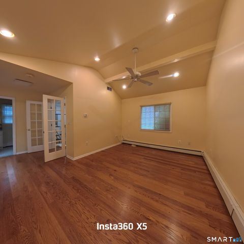 36 Derby Place, Stratford, CT 06614