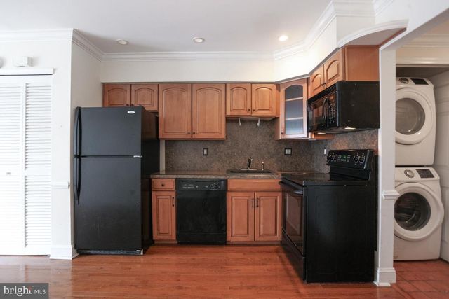 4275 SILVERWOOD ST, Philadelphia, PA 19127