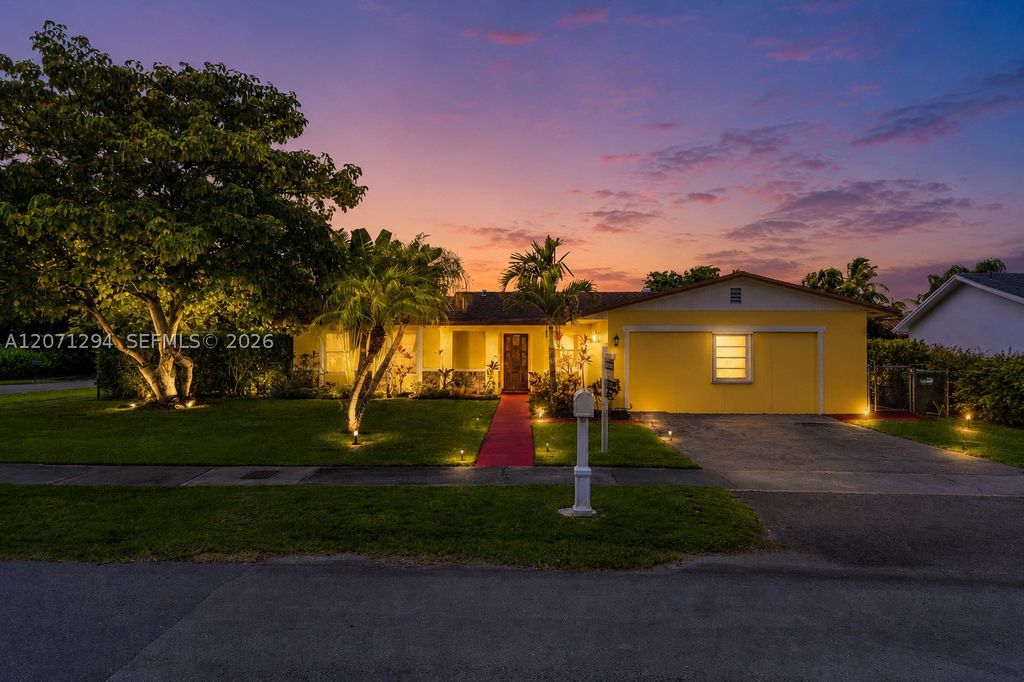 12900 SW 81st St, Miami, FL 33183