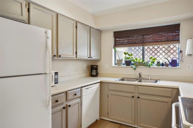 416 Wright Street 103, Lakewood, CO 80228