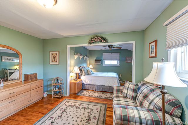 242 W 3rd Street, Deer Park, NY 11729