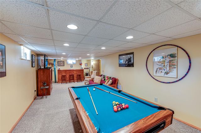 242 W 3rd Street, Deer Park, NY 11729