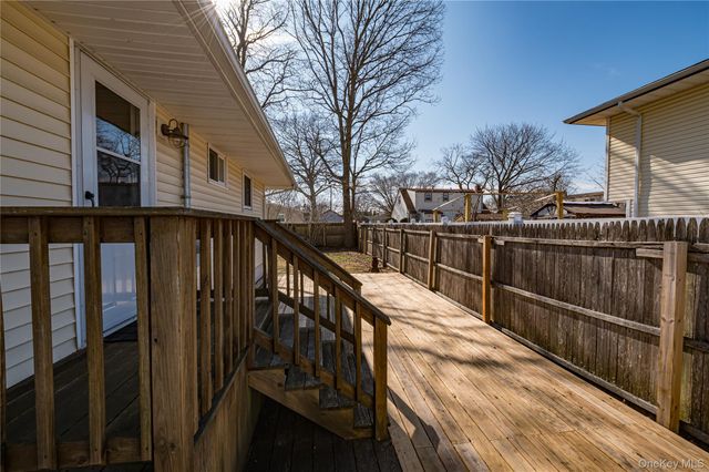 242 W 3rd Street, Deer Park, NY 11729