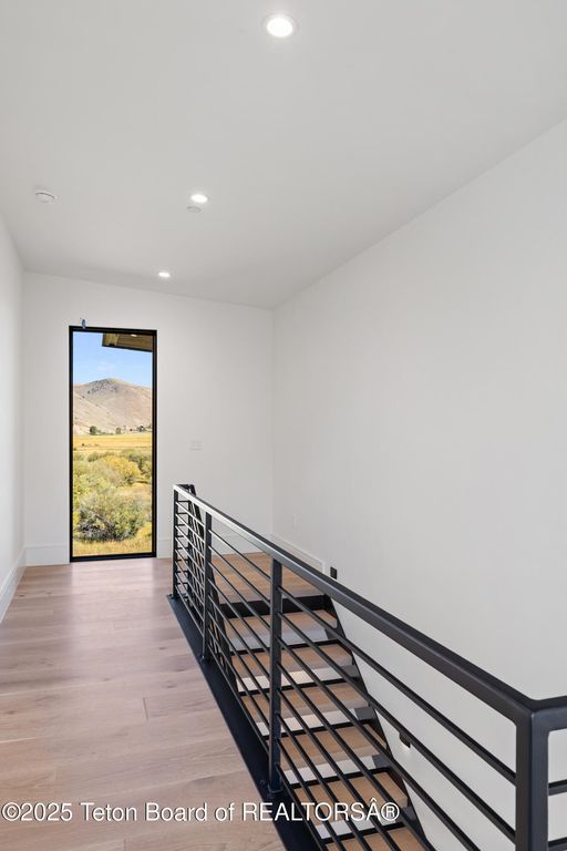 414 HIDDEN HOLLOW Drive, Jackson, WY 83001 photo 12