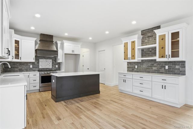 9 Fourth Avenue, Centereach, NY 11720