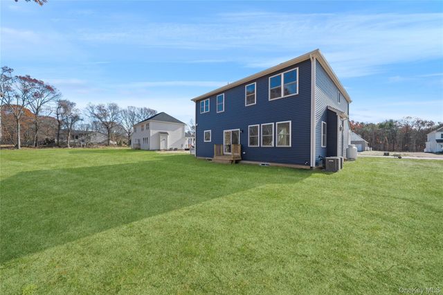 9 Fourth Avenue, Centereach, NY 11720