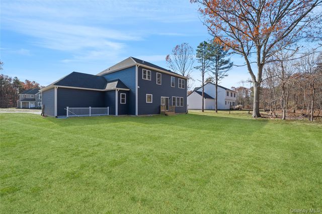 9 Fourth Avenue, Centereach, NY 11720