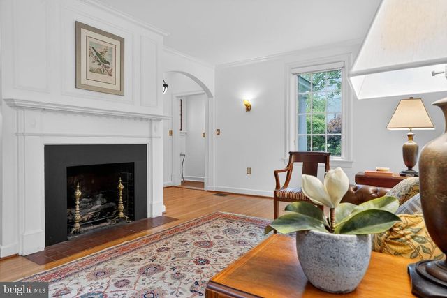 4300 44TH ST NW, Washington, DC 20016