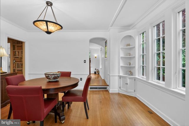 4300 44TH ST NW, Washington, DC 20016