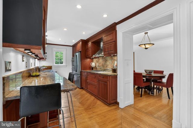 4300 44TH ST NW, Washington, DC 20016
