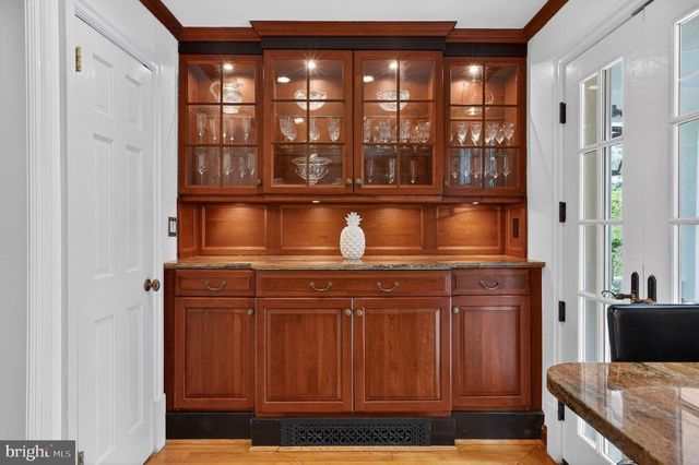 4300 44TH ST NW, Washington, DC 20016