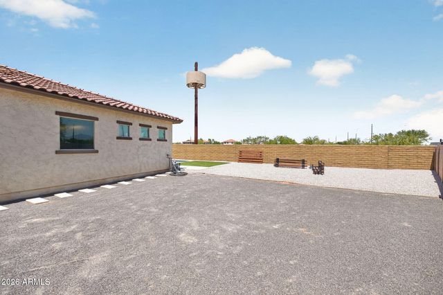 10740 E THATCHER Avenue, Mesa, AZ 85212