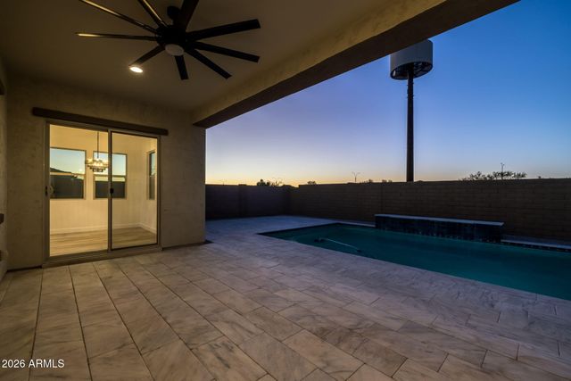 10740 E THATCHER Avenue, Mesa, AZ 85212
