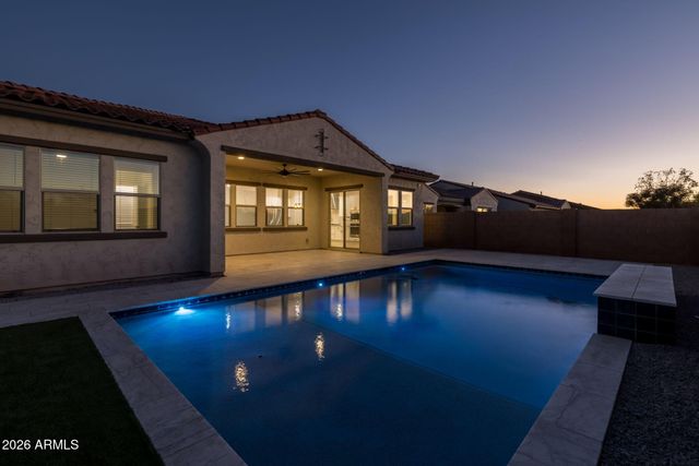 10740 E THATCHER Avenue, Mesa, AZ 85212