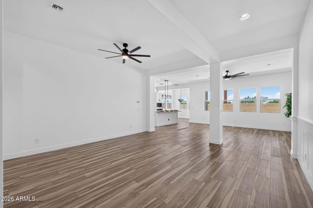 10740 E THATCHER Avenue, Mesa, AZ 85212