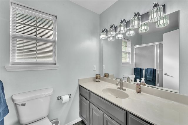 58 Cypress Point Lane, Holiday Island, AR 72631