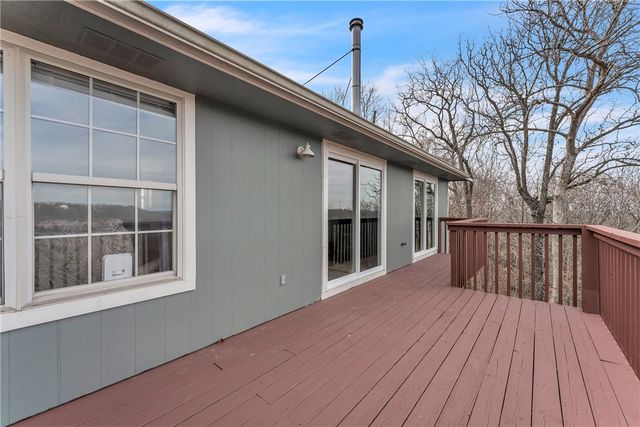 58 Cypress Point Lane, Holiday Island, AR 72631