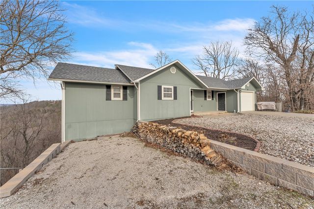 58 Cypress Point Lane, Holiday Island, AR 72631