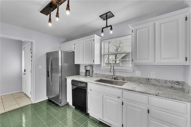 58 Cypress Point Lane, Holiday Island, AR 72631