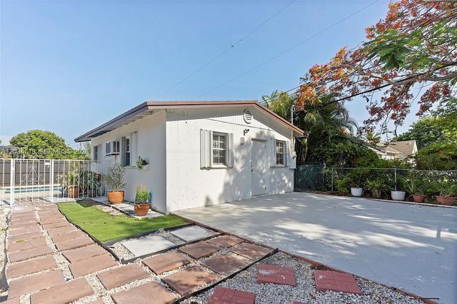 6801 SW 27th Street, Miami, FL 33155