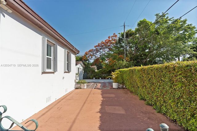 6801 SW 27th Street, Miami, FL 33155