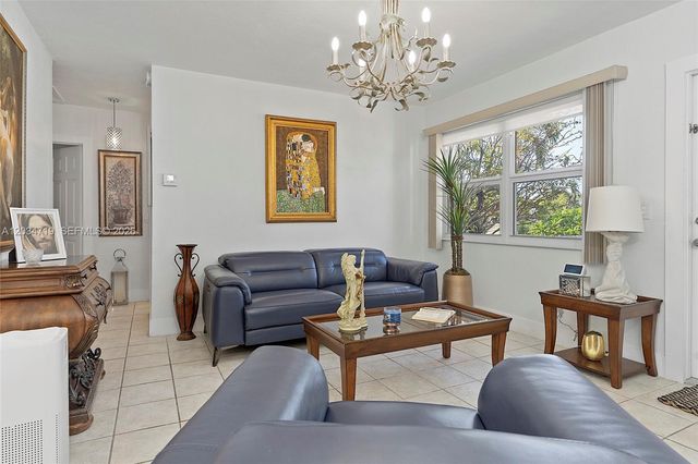 6801 SW 27th Street, Miami, FL 33155