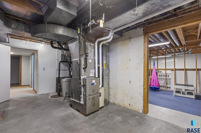 47516 271st St Street, Harrisburg, SD 57032