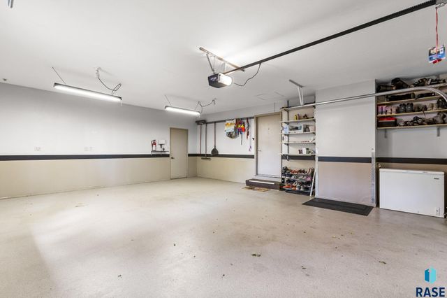 47516 271st St Street, Harrisburg, SD 57032