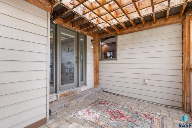 47516 271st St Street, Harrisburg, SD 57032