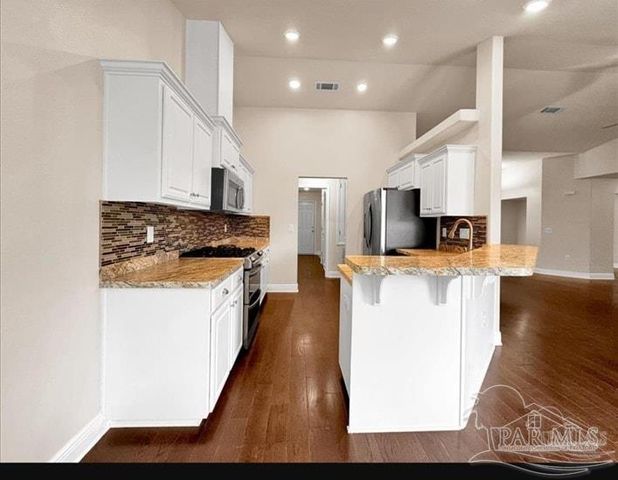 4474 Hampton Bay Blvd, Milton, FL 32583